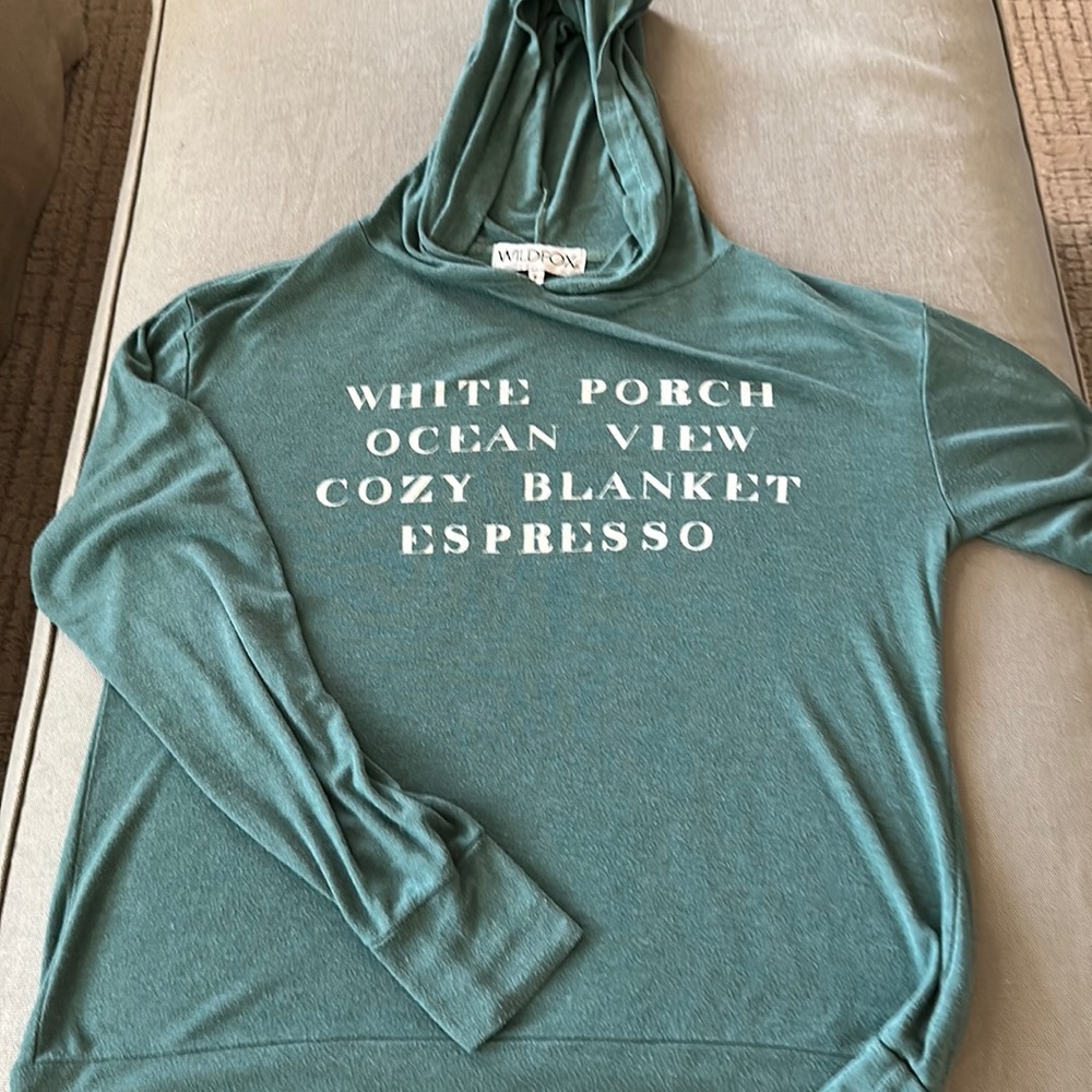 Wildfox green graphic hooded tee size small